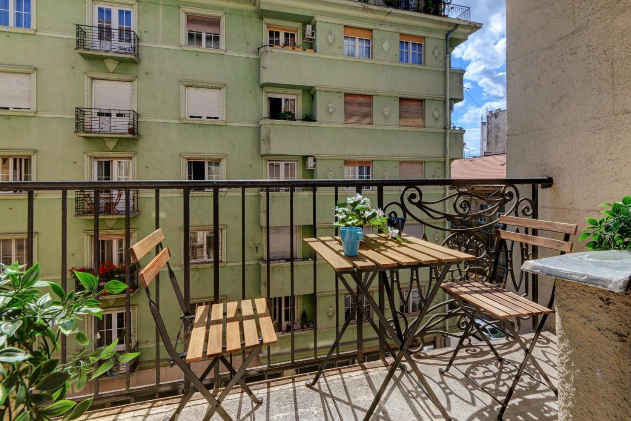 Akacfa 7 City Center Beautiful Apartment — Photos 2